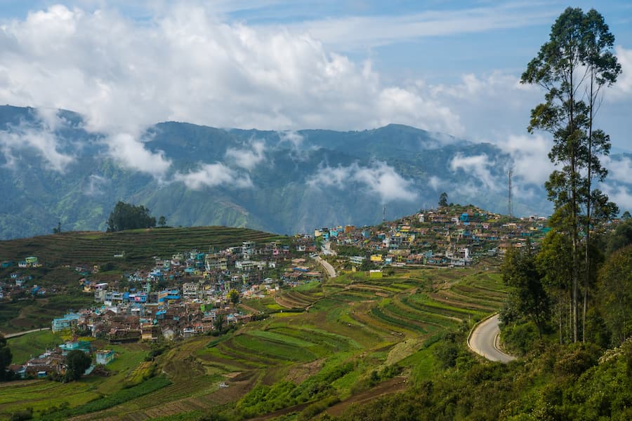 Ooty Kodaikanal tour package from Bangalore by private cab covering Ooty, Coonoor and Kodaikanal