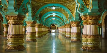 One Day Bangalore to Mysore Sightseeing Cab